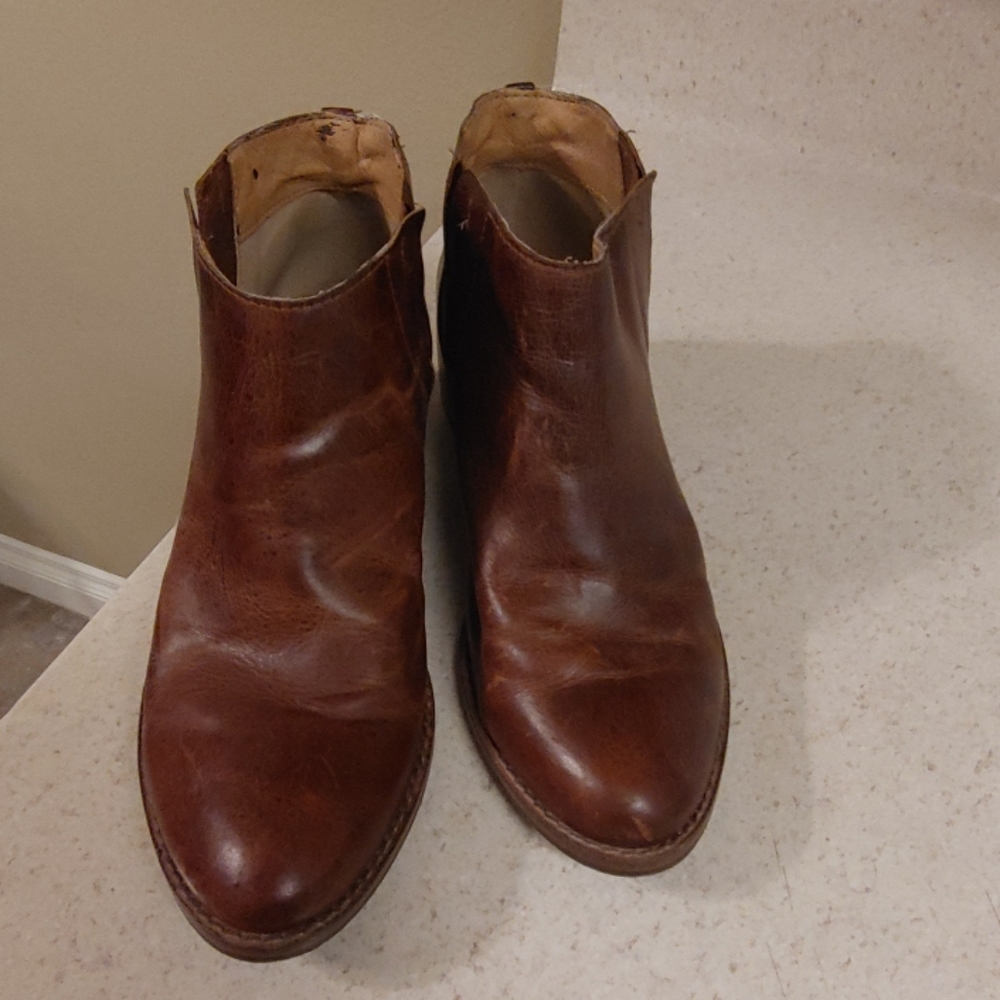 Matisse Brown ankle booties 7
